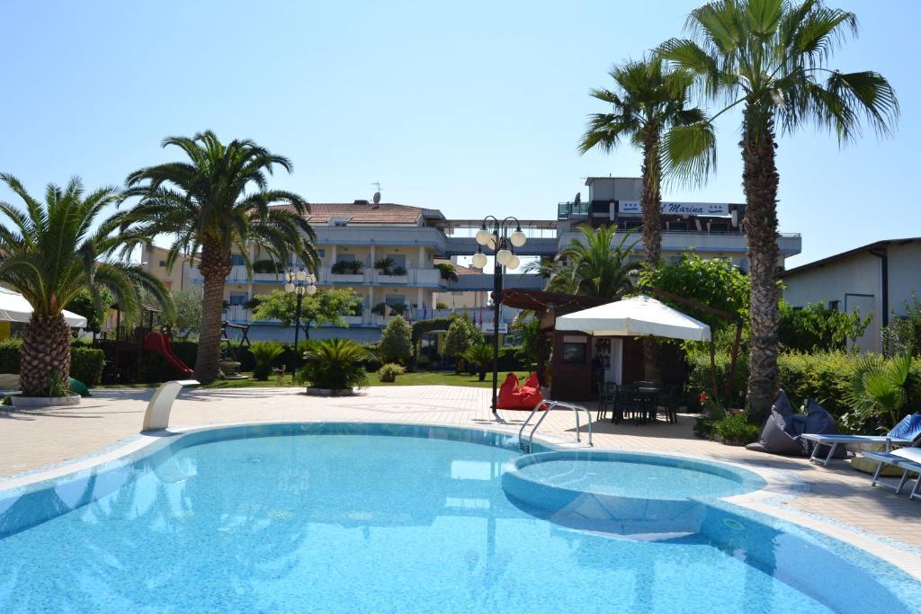 Hotel Marina Roseto Degli Abruzzi Εξωτερικό φωτογραφία