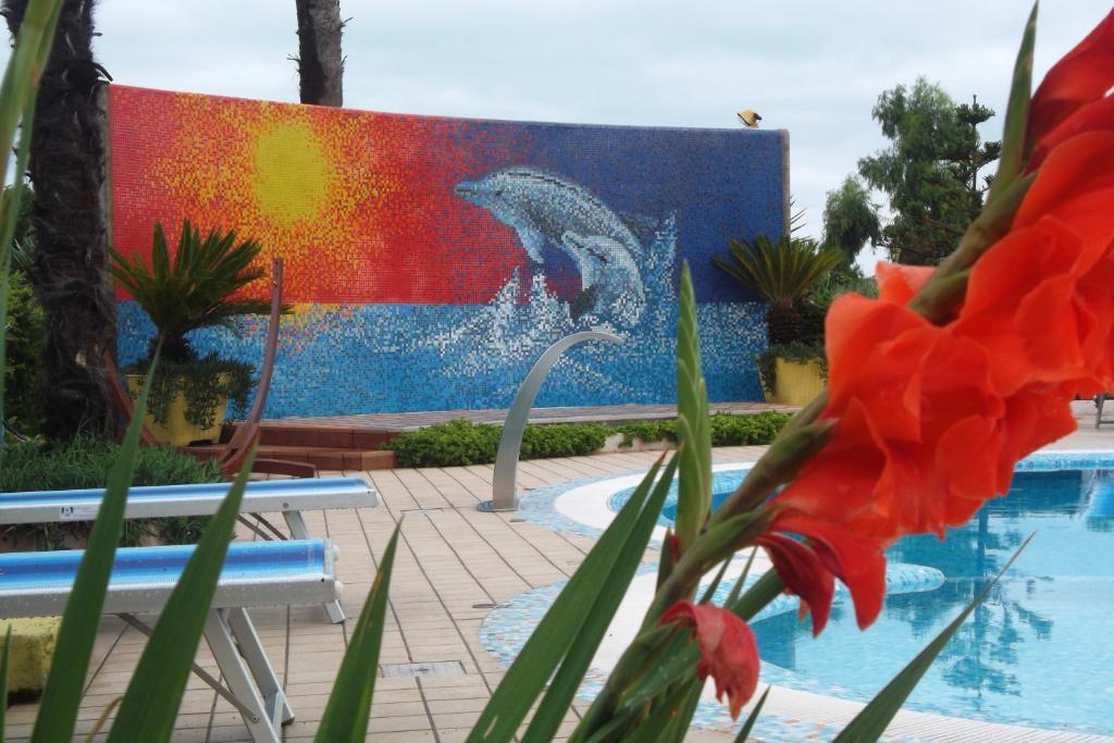 Hotel Marina Roseto Degli Abruzzi Εξωτερικό φωτογραφία
