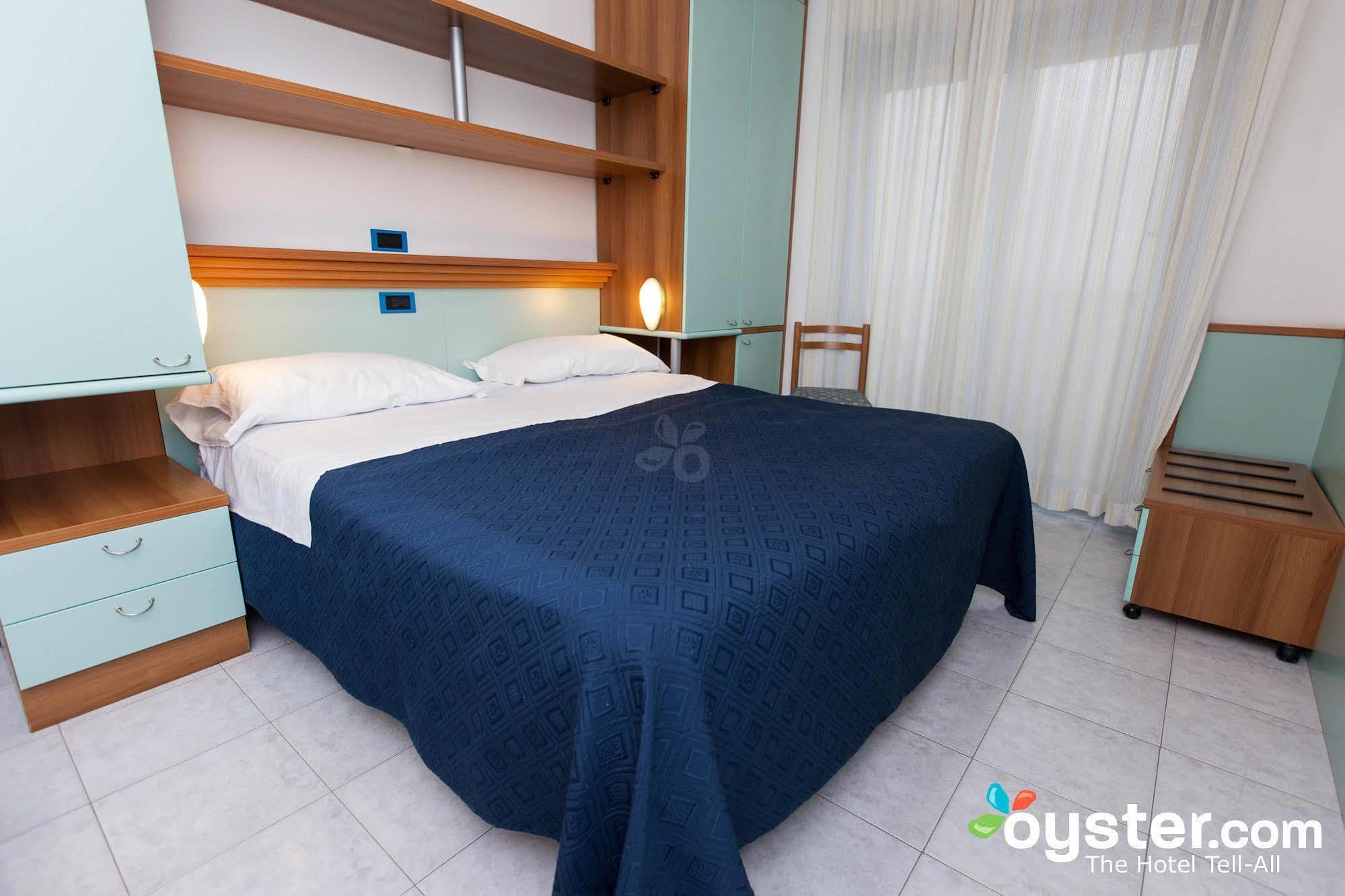 Hotel Marina Roseto Degli Abruzzi Εξωτερικό φωτογραφία
