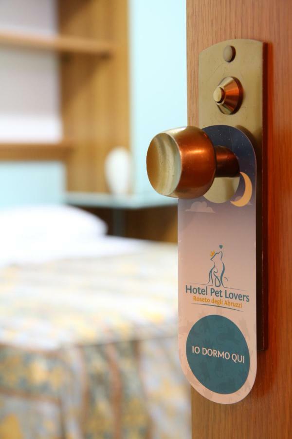 Hotel Marina Roseto Degli Abruzzi Εξωτερικό φωτογραφία